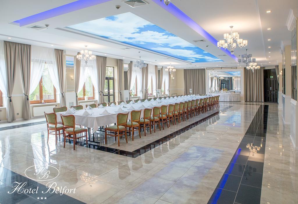 Hotel Belfort Łomża Екстериор снимка