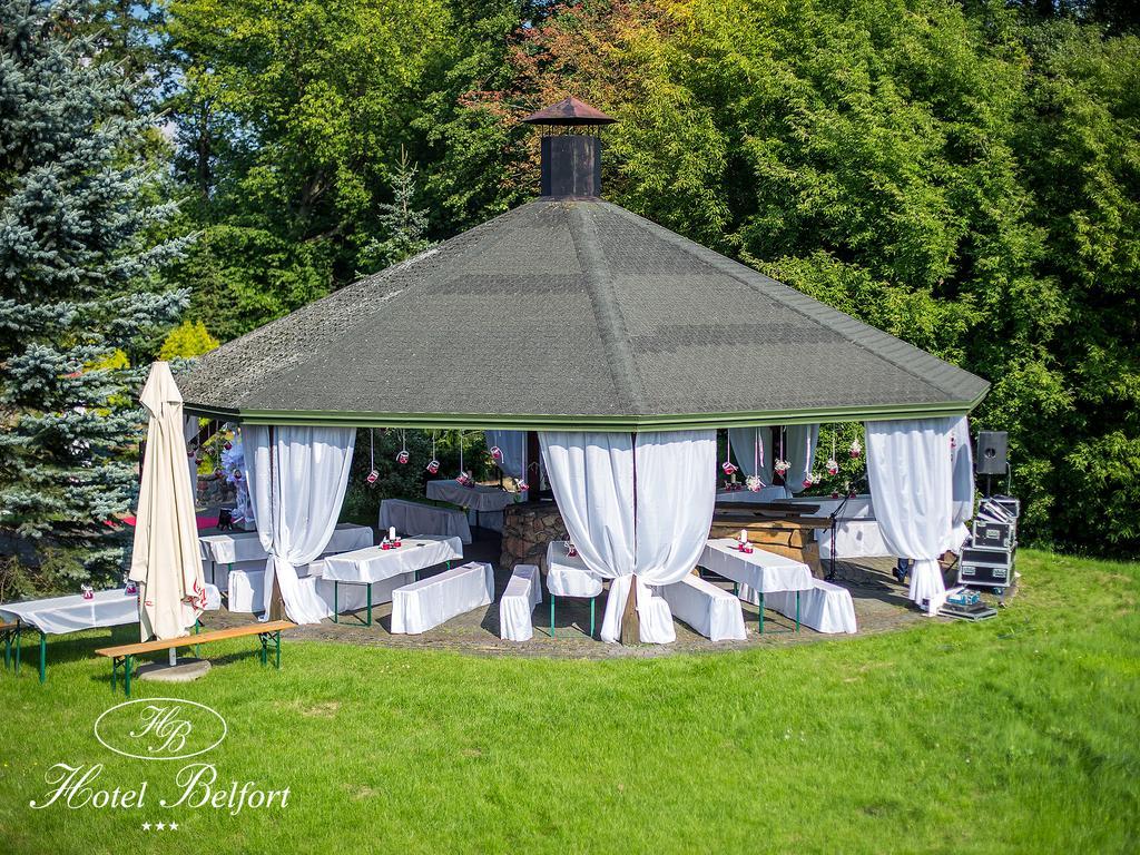 Hotel Belfort Łomża Екстериор снимка